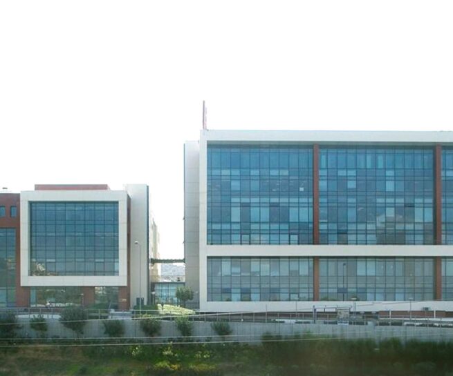 Commercial building