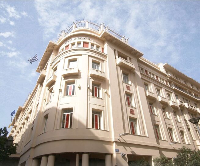 Commercial building restoration in the centre of Athens